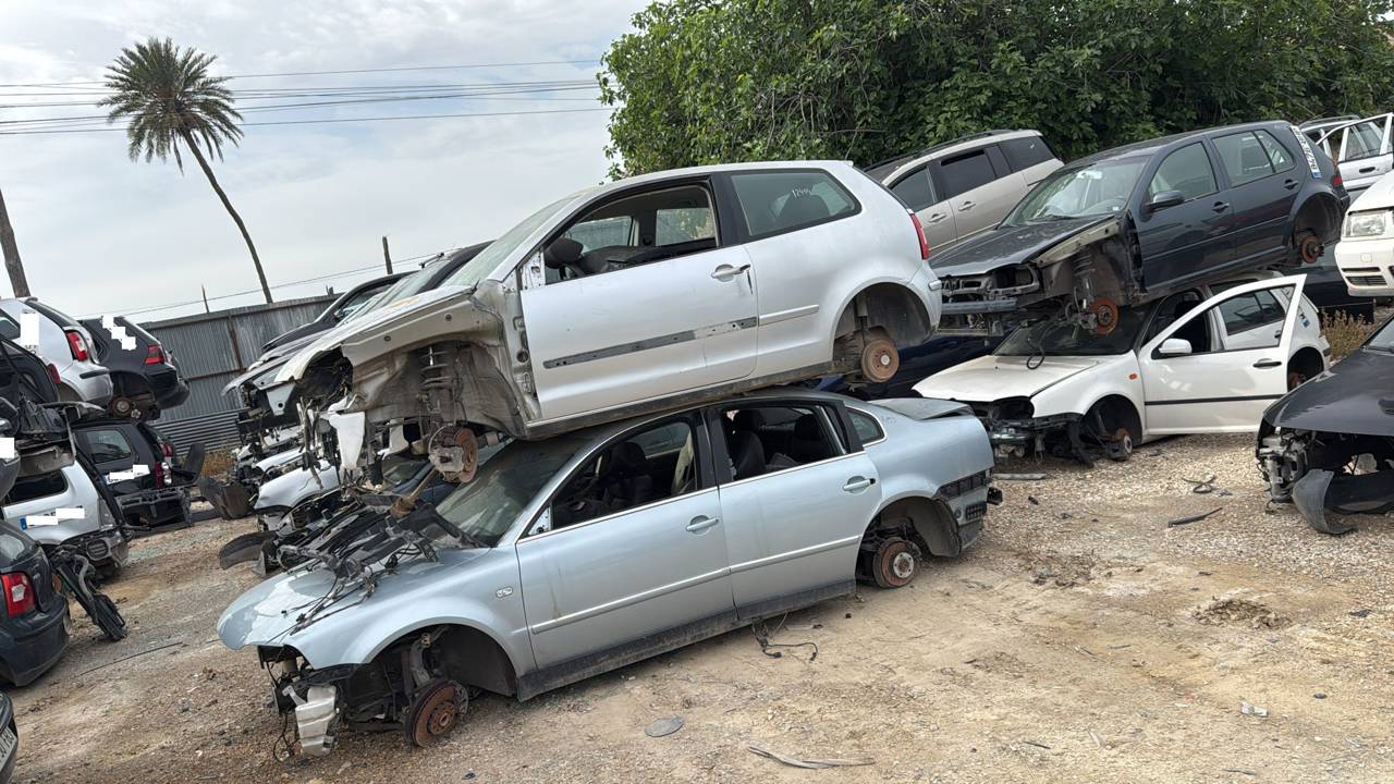 Imagen del vehículo VOLKSWAGEN POLO (9N1)