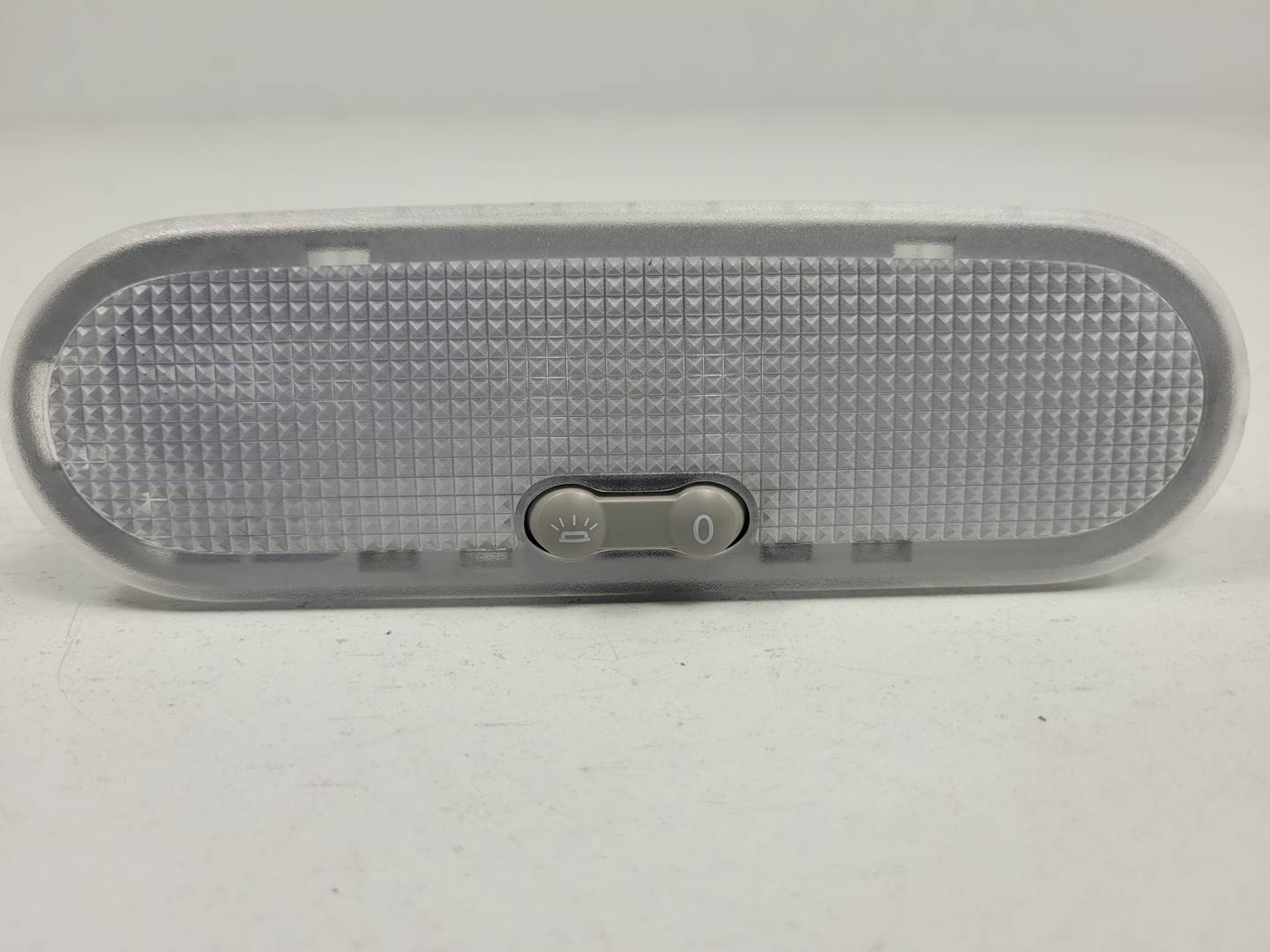 LUZ INTERIOR - 8200074362 - RENAULT - KANGOO (ZE)