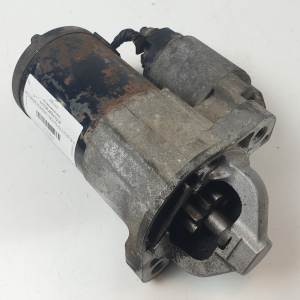 MOTOR ARRANQUE MD379687 MITSUBISHI MONTERO (V60/V70) Autodesguaces Alicante