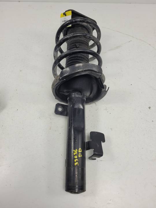 AMORTIGUADOR DELANTERO DERECHO 334840 FORD FOCUS LIM. (CB4) Autodesguaces Alicante