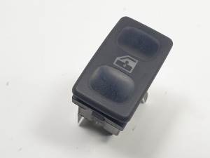 MANDO ELEVALUNAS DELANTERO IZQUIERDO 6K0959855A SEAT CORDOBA BERLINA (6K2) Autodesguaces Alicante