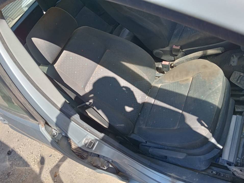ASIENTO DELANTERO DERECHO