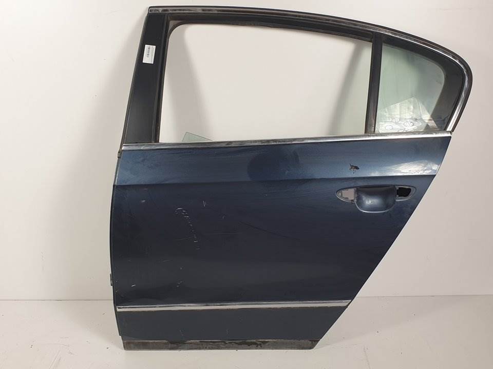 PUERTA TRASERA IZQUIERDA - VOLKSWAGEN - PASSAT BERLINA (3C2)