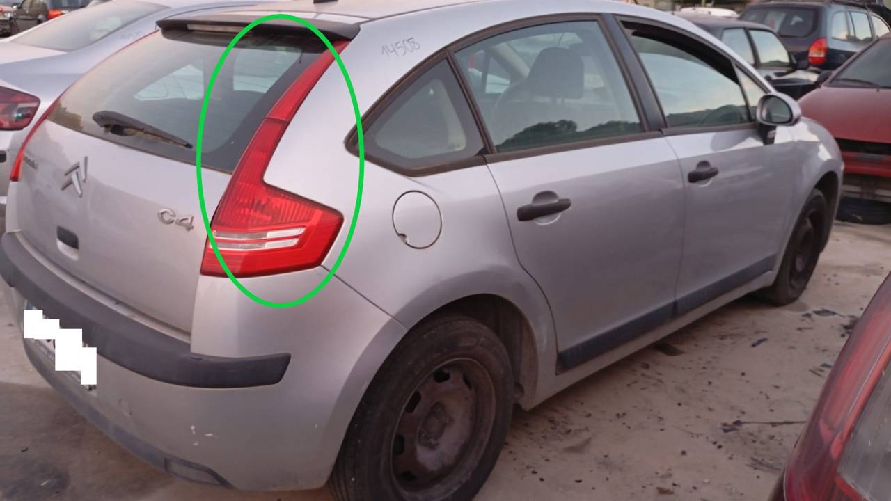PILOTO TRASERO DERECHO
