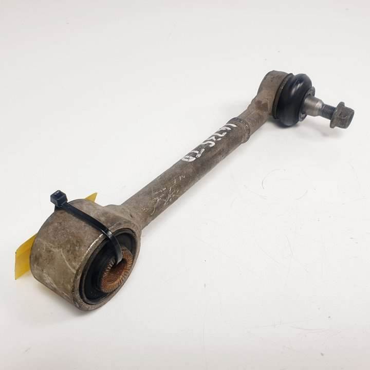 BRAZO SUSPENSION SUPERIOR TRASERO DERECHO - TOYOTA - AVENSIS