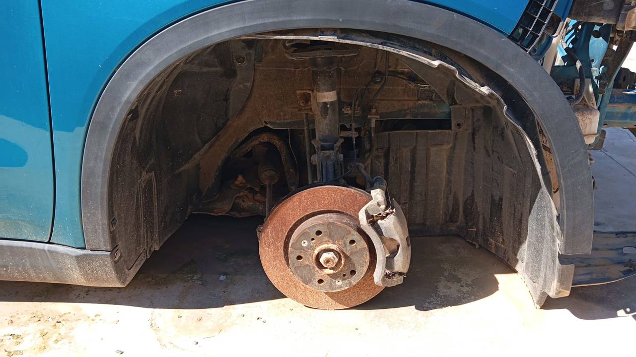 PASO RUEDA DELANTERO DERECHO