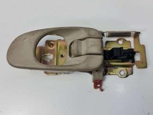 MANETA INTERIOR TRASERA DERECHA KIA CARENS (FJ) Autodesguaces Alicante
