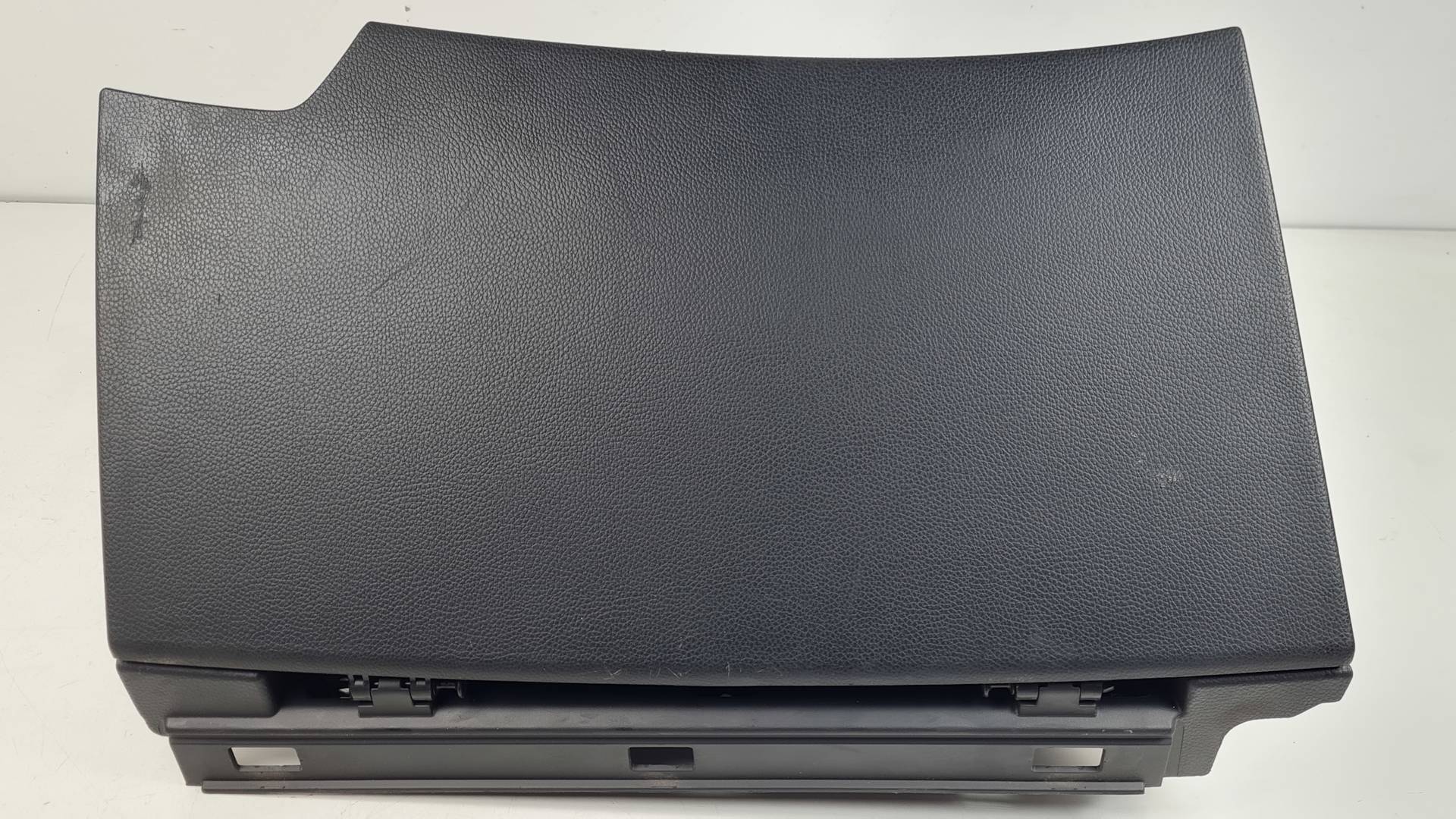 GUANTERA - 845433Z000 - HYUNDAI - I40