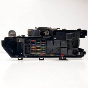 CAJA RELES / FUSIBLES 9494210 VOLVO S80 BERLINA (P2) Autodesguaces Alicante
