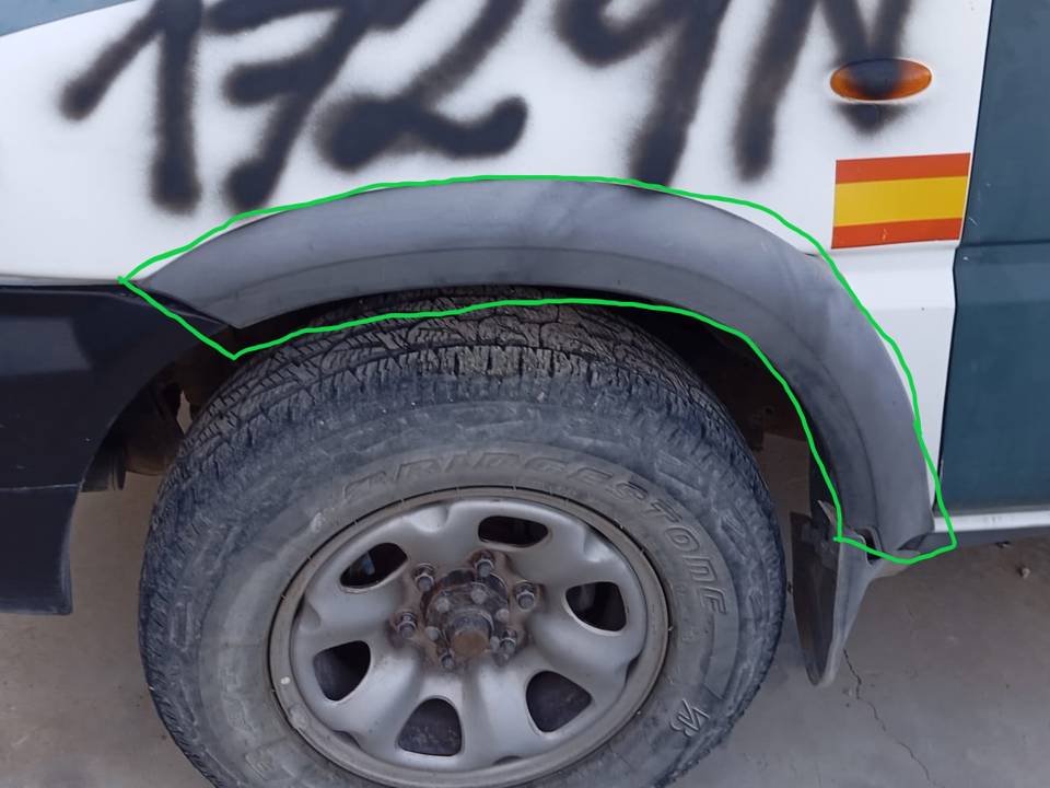 ALETIN DELANTERO IZQUIERDO