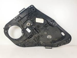 ELEVALUNAS TRASERO DERECHO 8A61A045H22AG FORD FIESTA (CB1) Autodesguaces Alicante