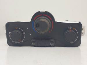 MANDO CALEFACCION / AIRE ACONDICIONADO 69590001 RENAULT CLIO III Autodesguaces Alicante