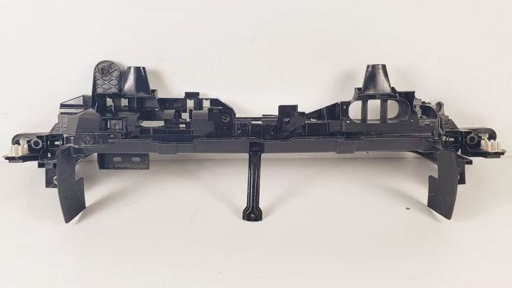 TRAVESAÑO SUPERIOR FORD ECOSPORT Autodesguaces Alicante
