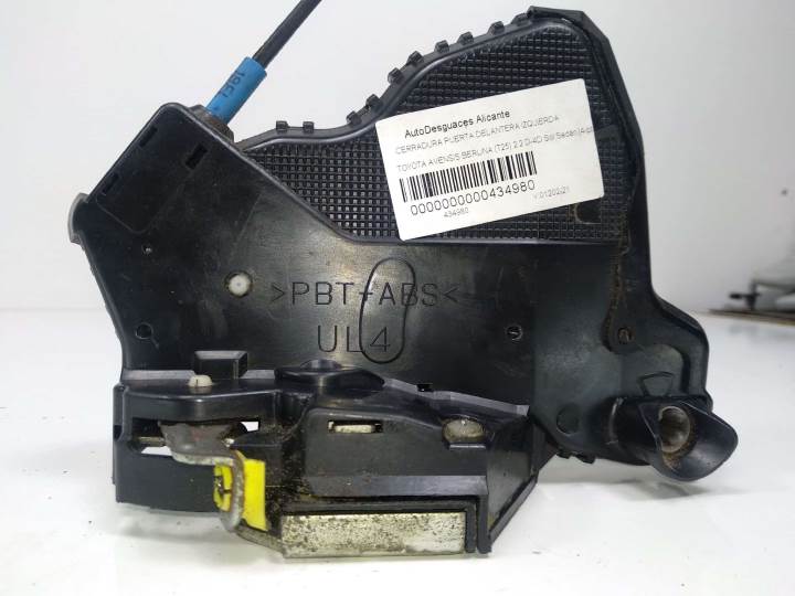 CERRADURA PUERTA DELANTERA IZQUIERDA TOYOTA AVENSIS BERLINA (T25) Autodesguaces Alicante
