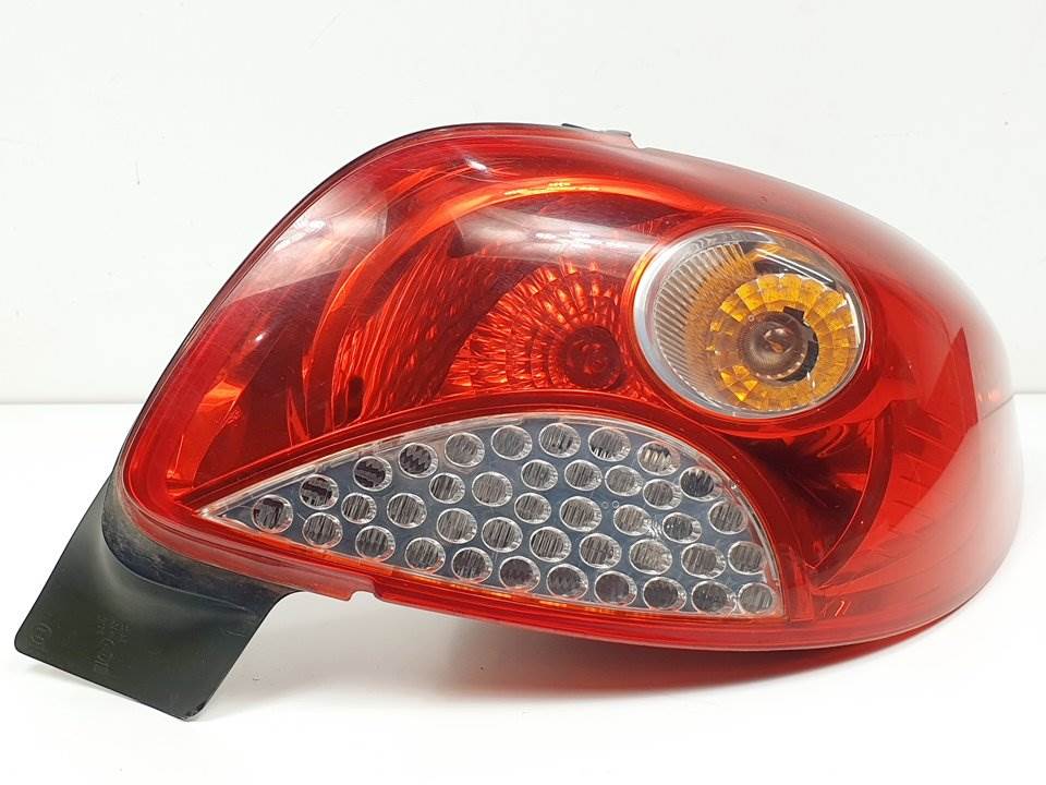 Rückleuchte hinten rechts - 9685618180 - PEUGEOT - 206+