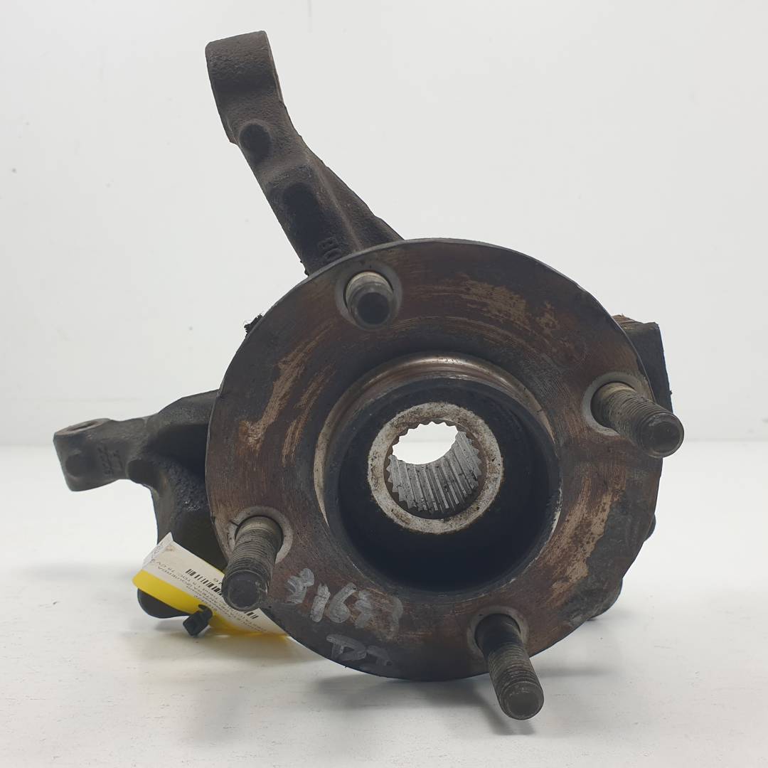 MANGUETA DELANTERA IZQUIERDA - AY1C3K171BA - FORD - FIESTA (CCN)