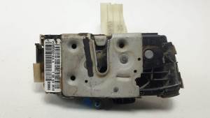 CERRADURA PUERTA DELANTERA IZQUIERDA P04589281AG JEEP COMPASS Autodesguaces Alicante