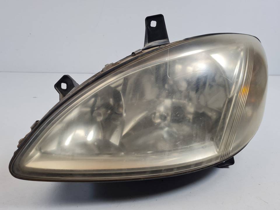 FARO IZQUIERDO 24670300 MERCEDES VITO (W639) COMBI 06.2003 -> Autodesguaces Alicante