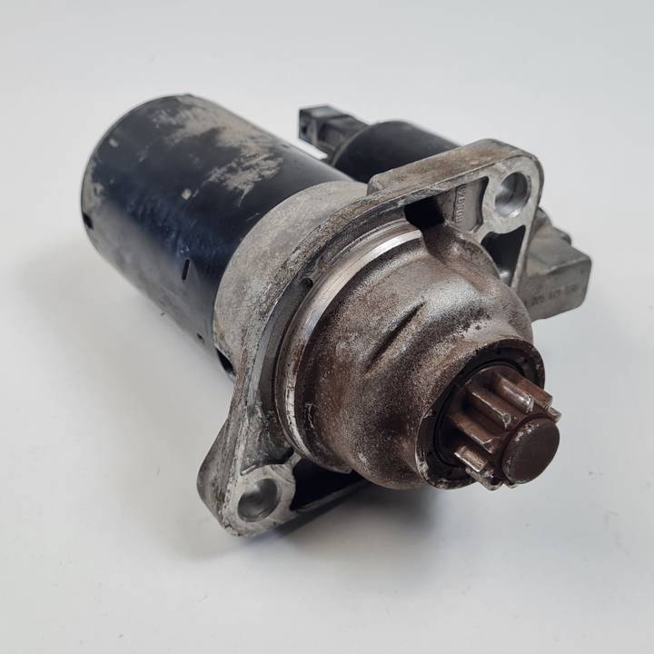 MOTOR ARRANQUE 0001121008 VOLKSWAGEN NEW BEETLE (9C1/1C1) Autodesguaces Alicante
