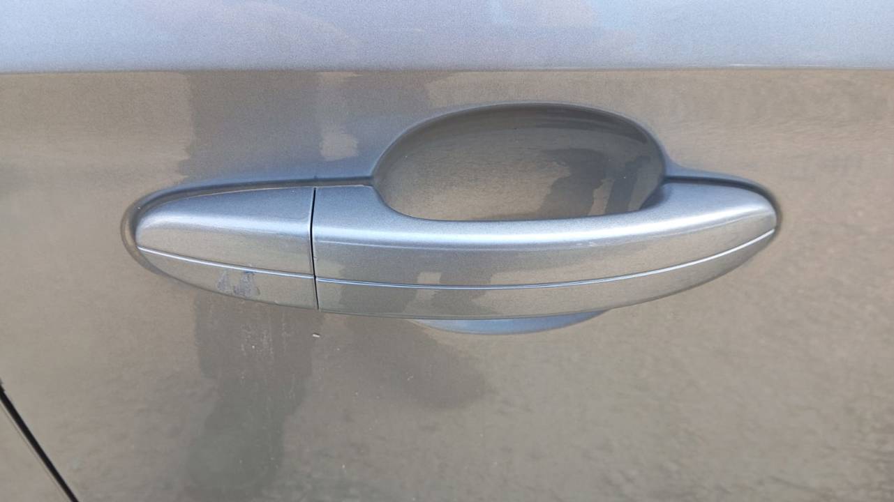 MANETA EXTERIOR DELANTERA DERECHA