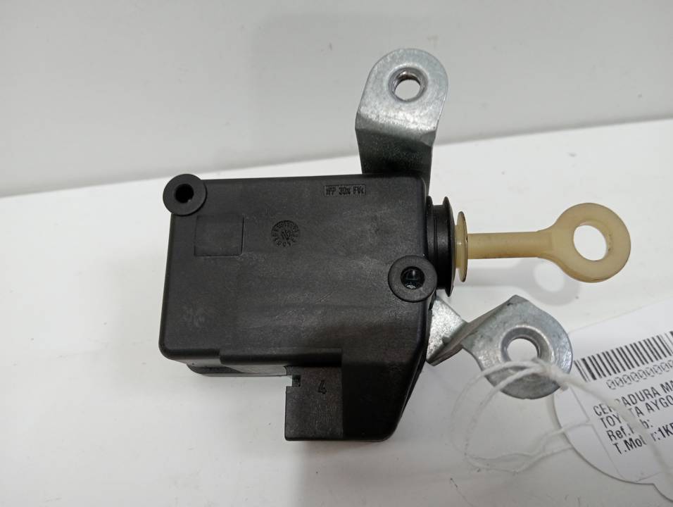 CERRADURA MALETERO / PORTON
