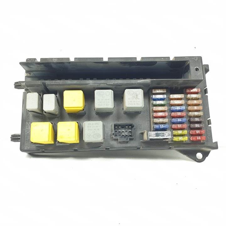 CAJA RELES / FUSIBLES - A9065450401 - MERCEDES - SPRINTERII CAJA CERRADA (DESDE 01.06)