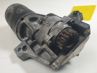 MOTOR ARRANQUE 09A911023A VOLKSWAGEN BORA BERLINA (1J2) Autodesguaces Alicante