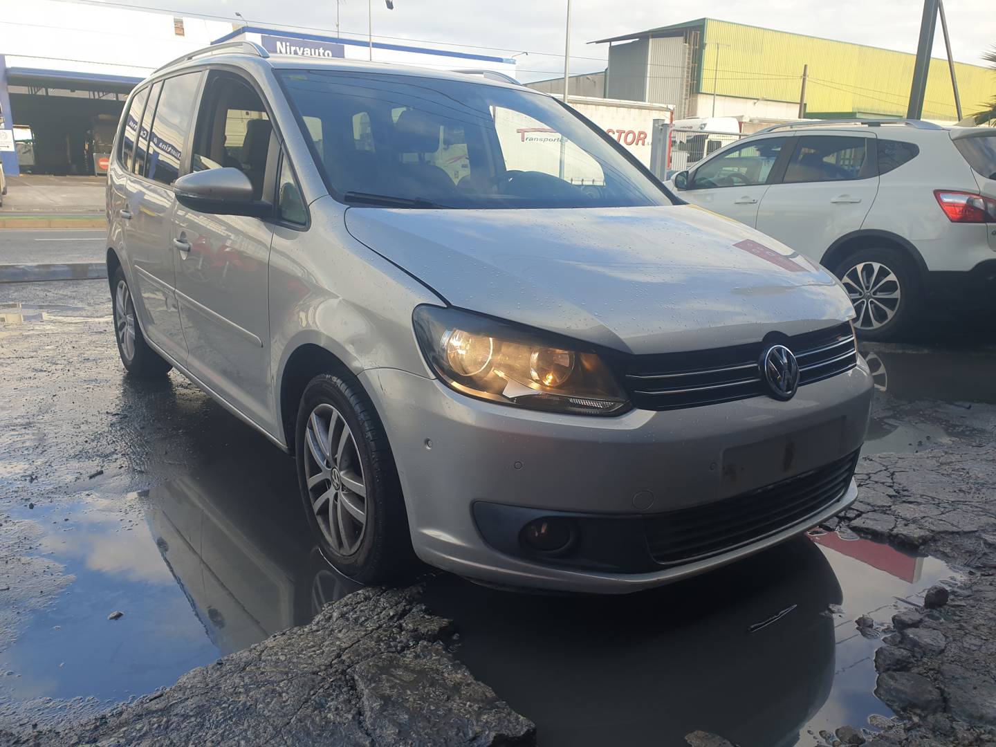 VOLKSWAGEN TOURAN (1T3) (2010 - 2015)