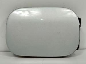 TAPA EXTERIOR COMBUSTIBLE A2035840738 MERCEDES CLASE C (W203) BERLINA Autodesguaces Alicante