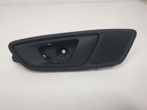 MANETA INTERIOR TRASERA IZQUIERDA 5F4839113 SEAT LEON (5F1) Autodesguaces Alicante