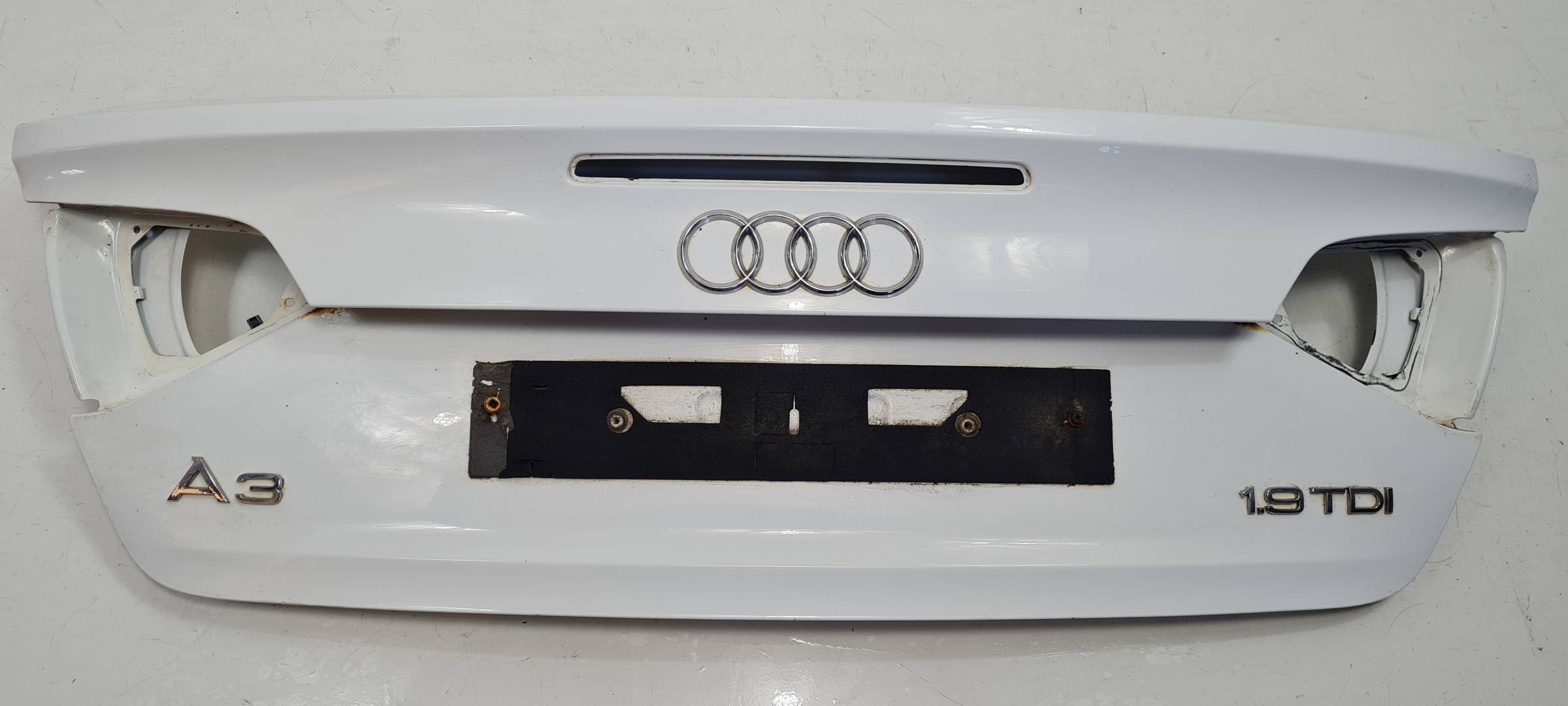 TAPA MALETERO - AUDI - A3 CABRIOLET (8P)