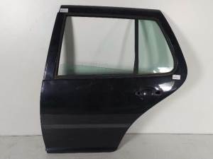 PUERTA TRASERA IZQUIERDA VOLKSWAGEN GOLF IV BERLINA (1J1) Autodesguaces Alicante