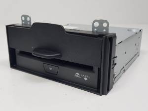 SISTEMA AUDIO / RADIO CD P05091563AB JEEP CHEROKEE (KL) Autodesguaces Alicante