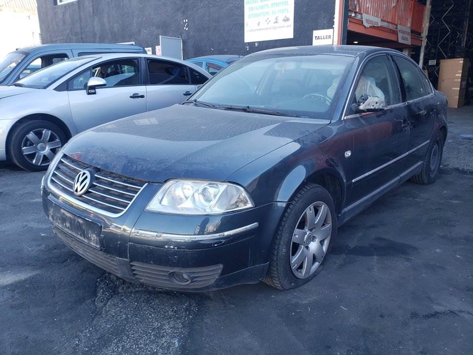 VOLKSWAGEN PASSAT BERLINA (3B3) (2000 - 2005)