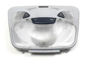 LUZ INTERIOR A2038202301 MERCEDES CLASE C (W203) BERLINA Autodesguaces Alicante