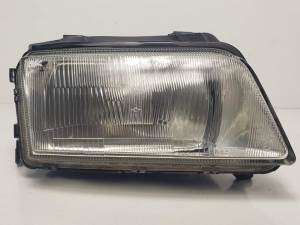 FARO DERECHO 8D0941030 AUDI A4 BERLINA (B5) (8D2) Autodesguaces Alicante