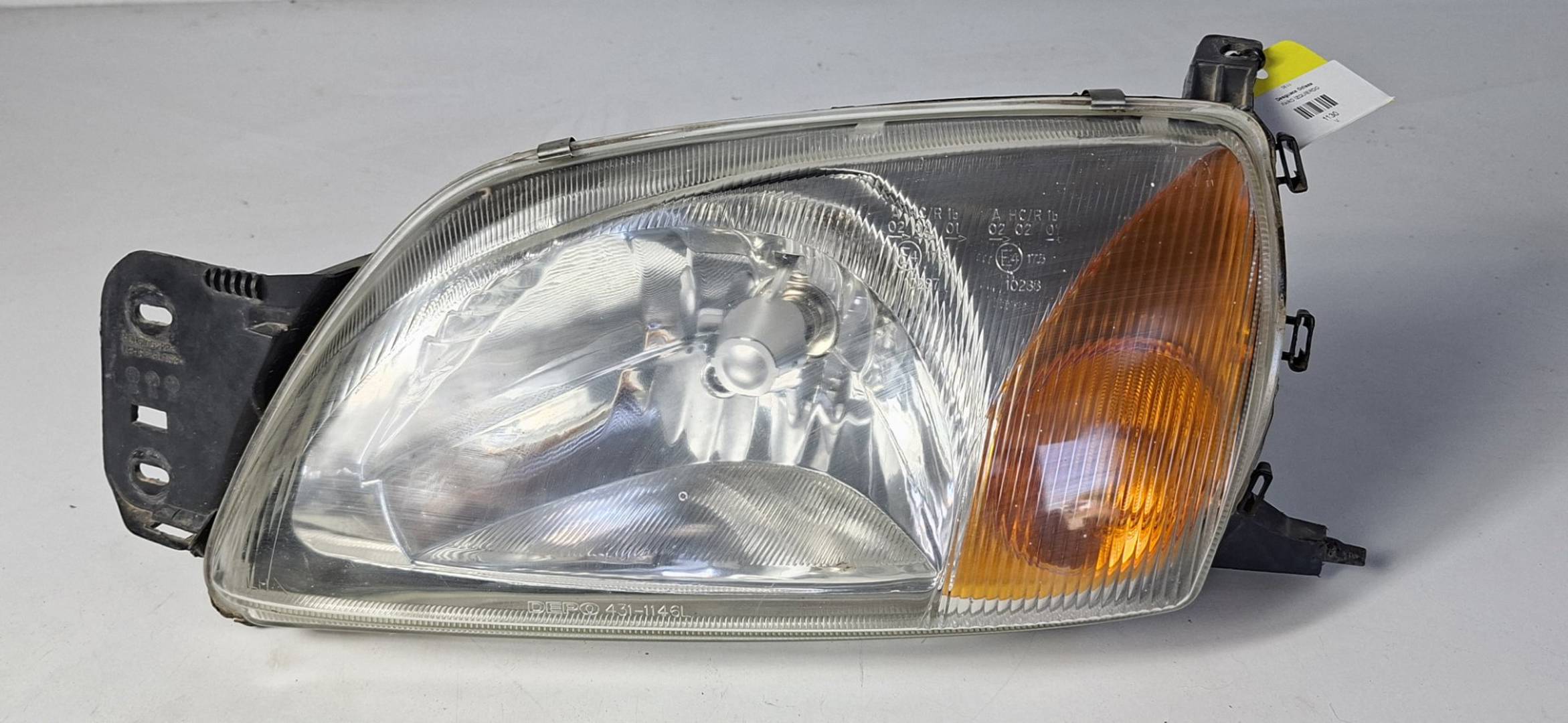 Faro Izquierdo Ford Fiesta Berlina (dx) (1999–2002)