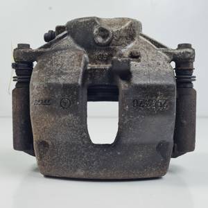 PINZA FRENO DELANTERA IZQUIERDA MERCEDES CLASE C (W204) BERLINA Autodesguaces Alicante