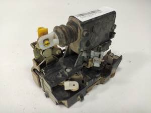 CERRADURA PUERTA DELANTERA DERECHA RENAULT KANGOO (F/KC) Autodesguaces Alicante