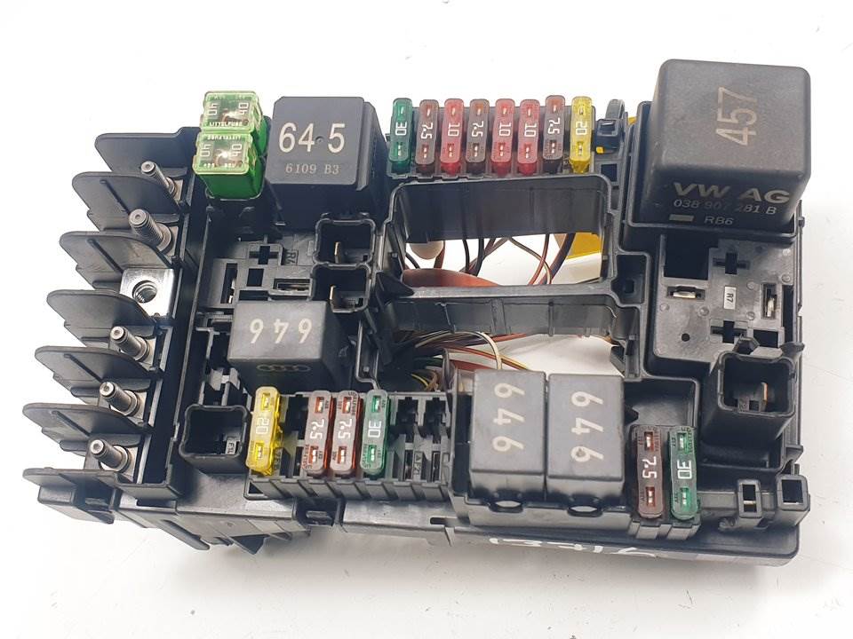 CAJA RELES / FUSIBLES - 5Q0937125B - SKODA - SUPERB (3V3)