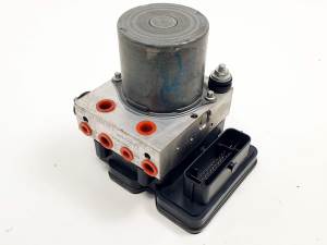 ABS 476606054R RENAULT CAPTUR II Autodesguaces Alicante
