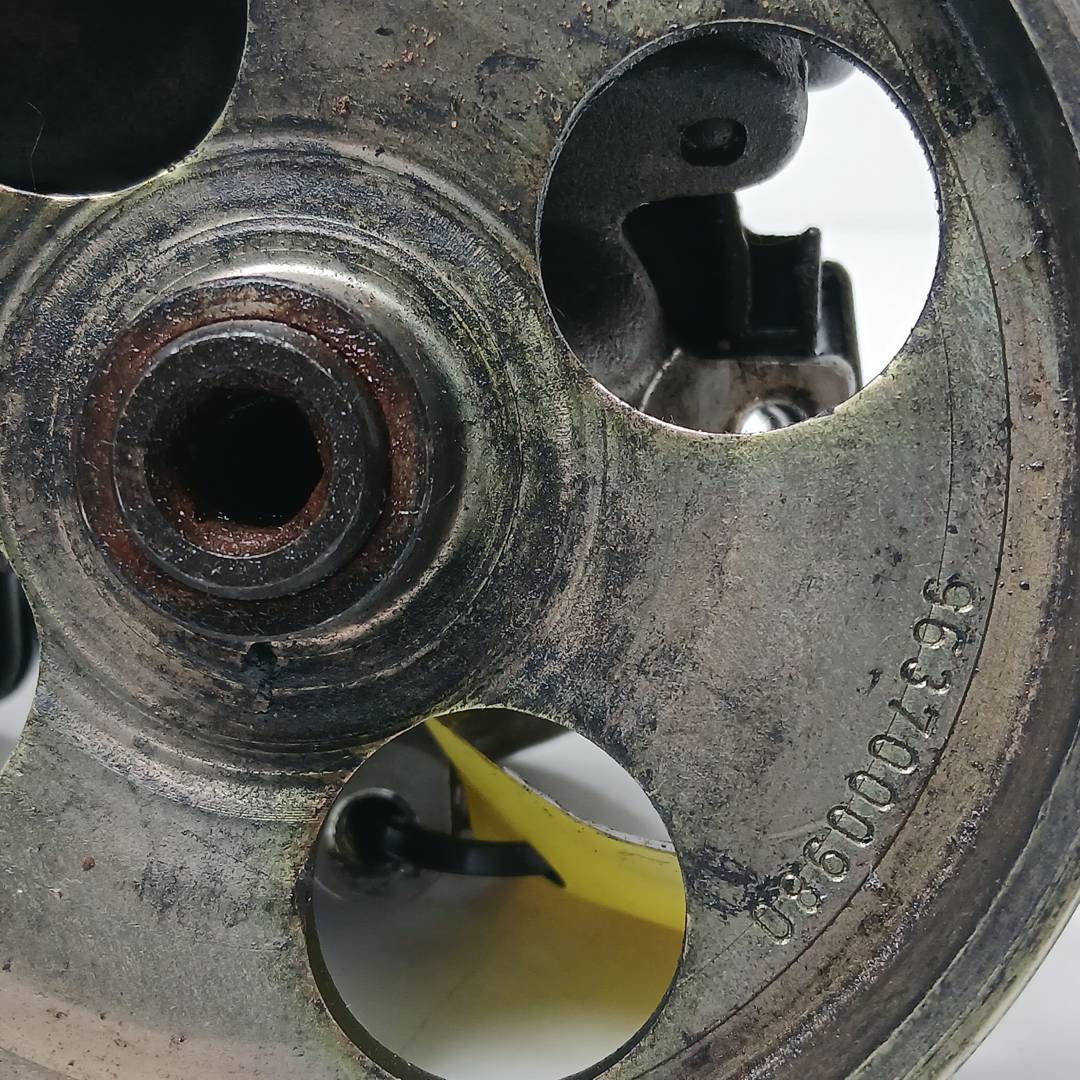 Foto 5 de Bomba Direccion Peugeot 206 Berlina (1998–2010)