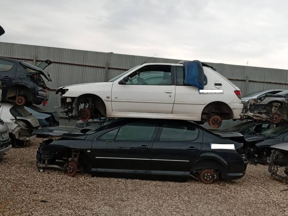 Imagen del vehículo PEUGEOT 407