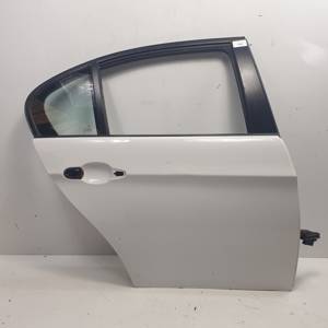 PUERTA TRASERA DERECHA BMW SERIE 3 BERLINA (E90) Autodesguaces Alicante