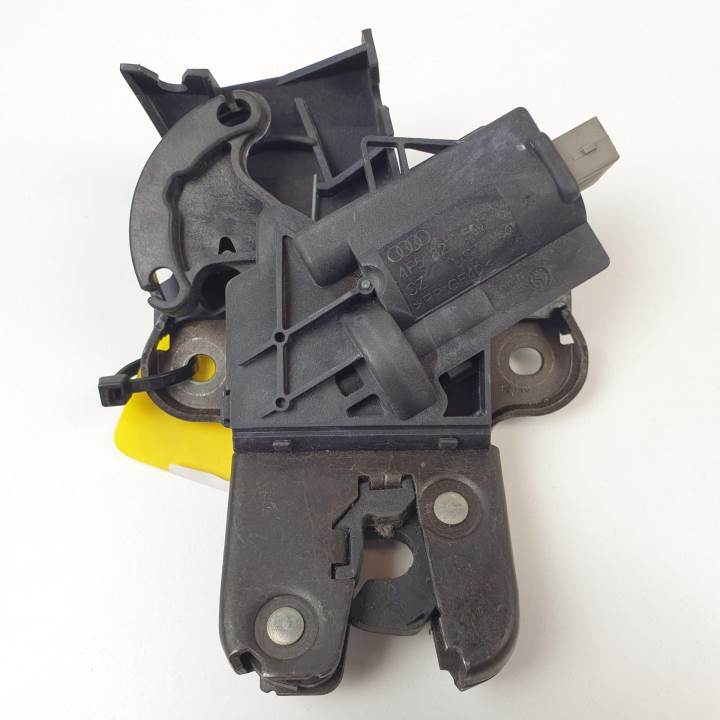 CERRADURA MALETERO / PORTON