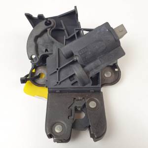 CERRADURA MALETERO / PORTON 4F5827505C VOLKSWAGEN JETTA (1K2) Autodesguaces Alicante