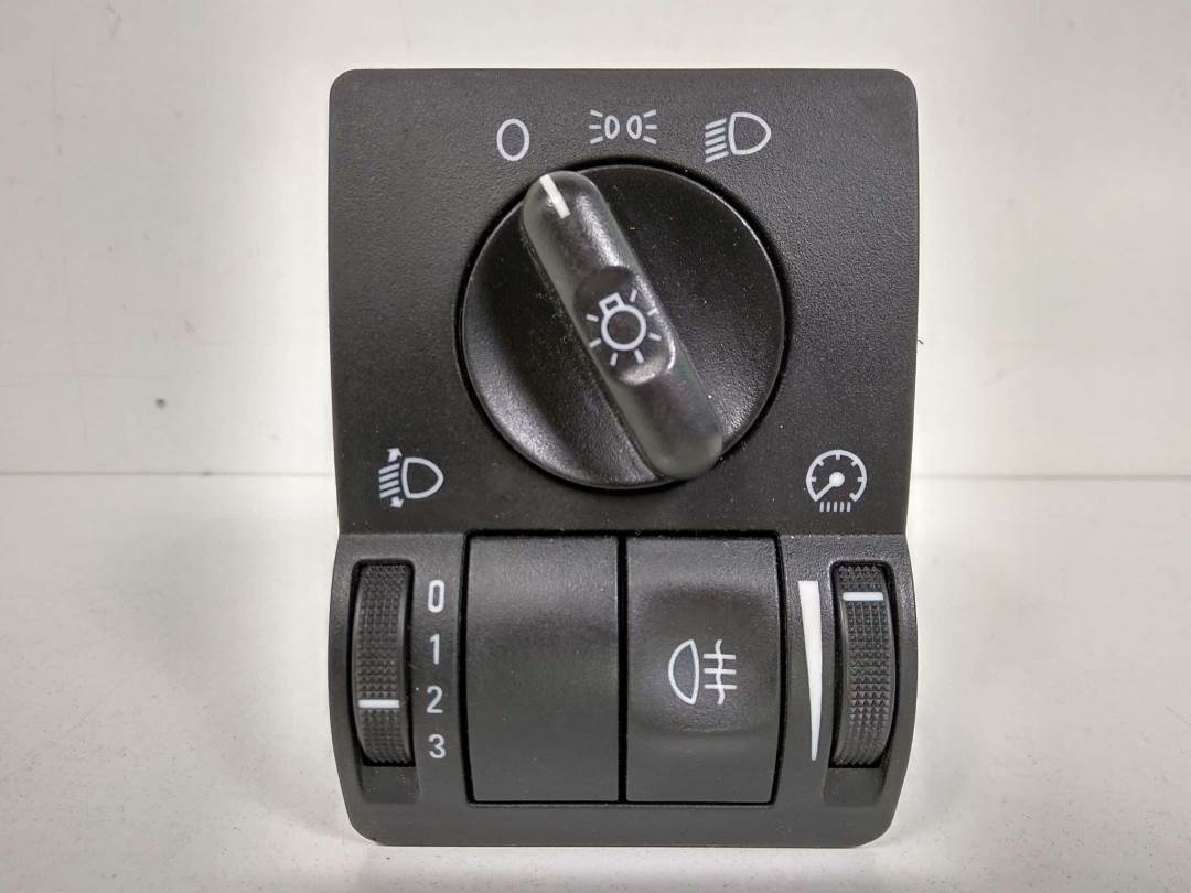 MANDO LUCES - 0524119 - OPEL - CORSA C (F68)
