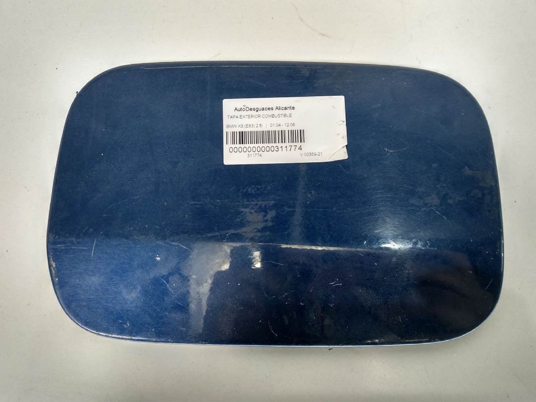 TAPA EXTERIOR COMBUSTIBLE - 10301304 - BMW - X3 (E83)