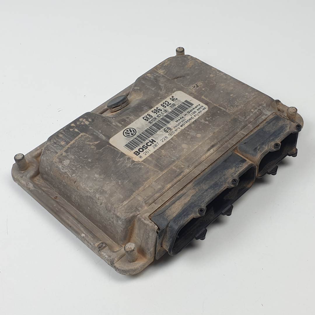 CENTRALITA MOTOR UCE - 0261207228 - SEAT - IBIZA (6K1)