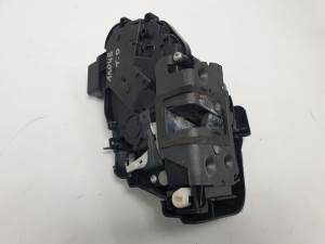 CERRADURA PUERTA TRASERA DERECHA 3M5AR26413ES FORD C-MAX (CB3) Autodesguaces Alicante
